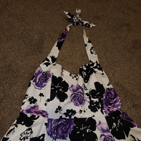 Women's 2XL Halter Style Floral Print Mini Dress - Picture 10 of 16